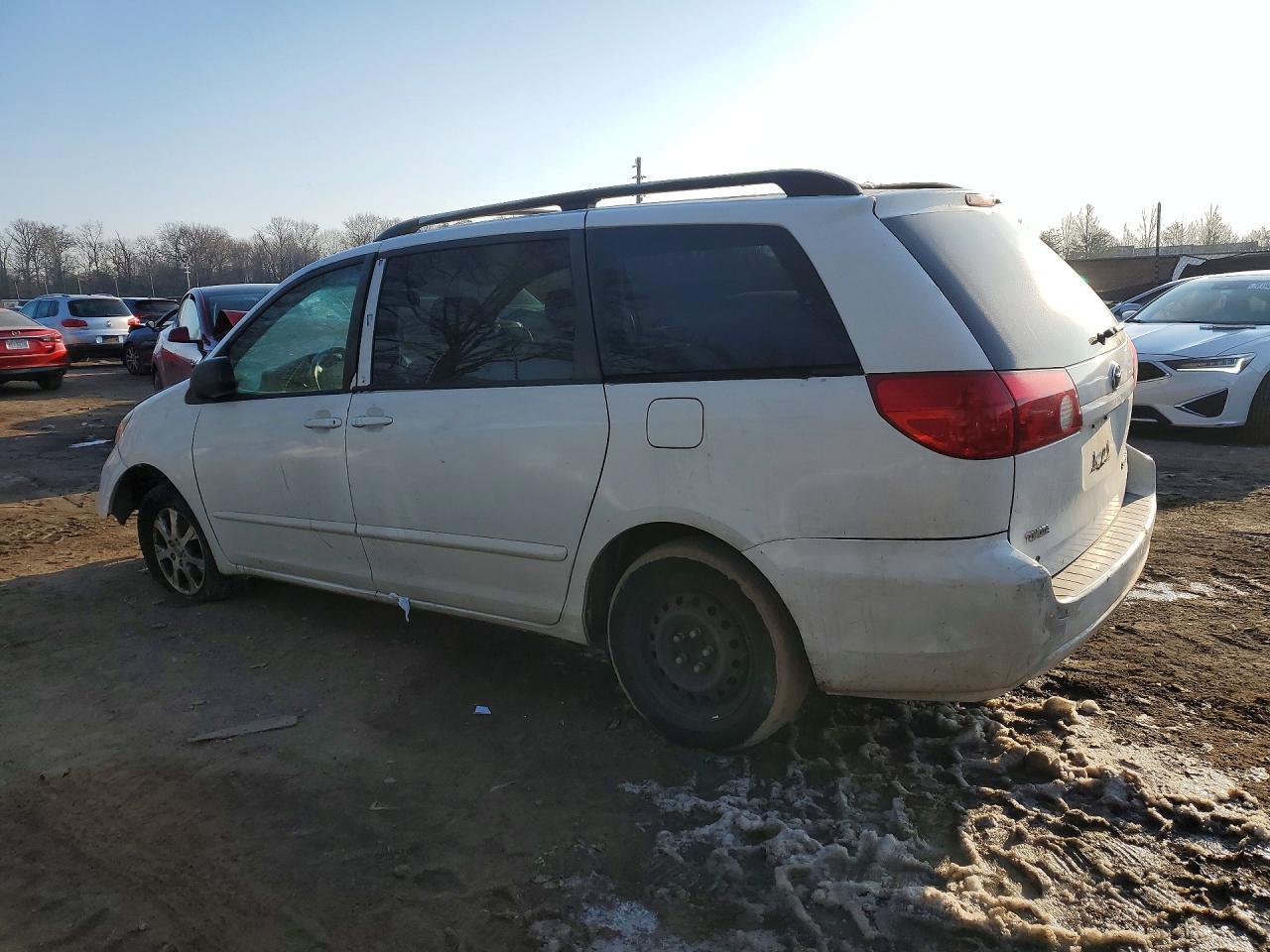 2008 TOYOTA SIENNA