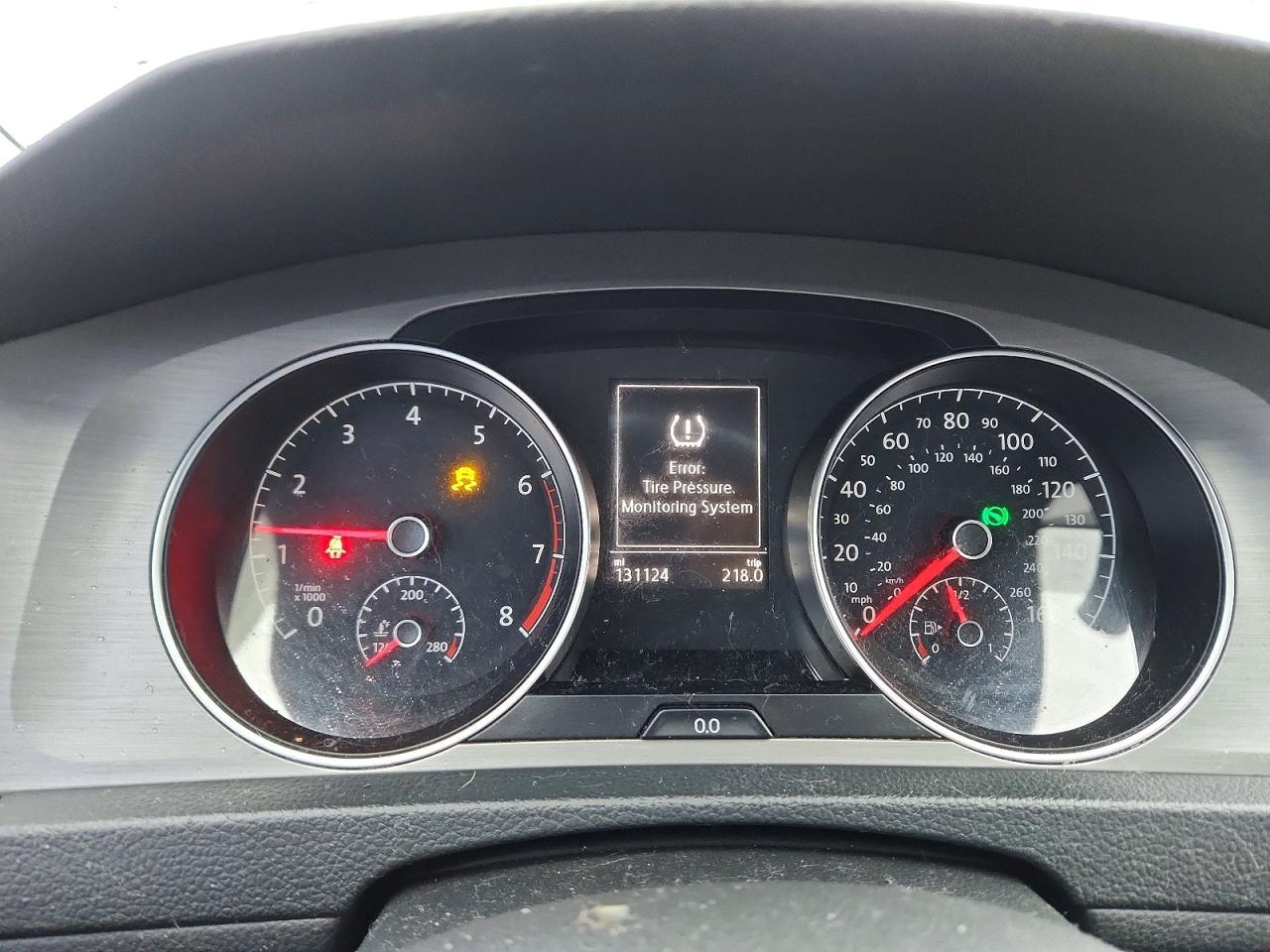 2015 VOLKSWAGEN GOLF