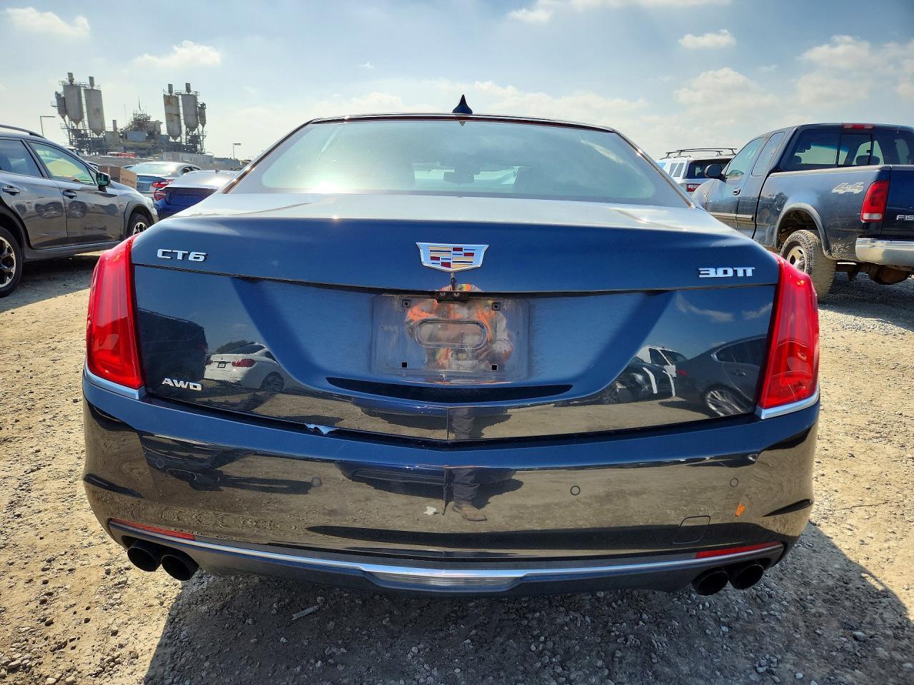 2016 CADILLAC CT6