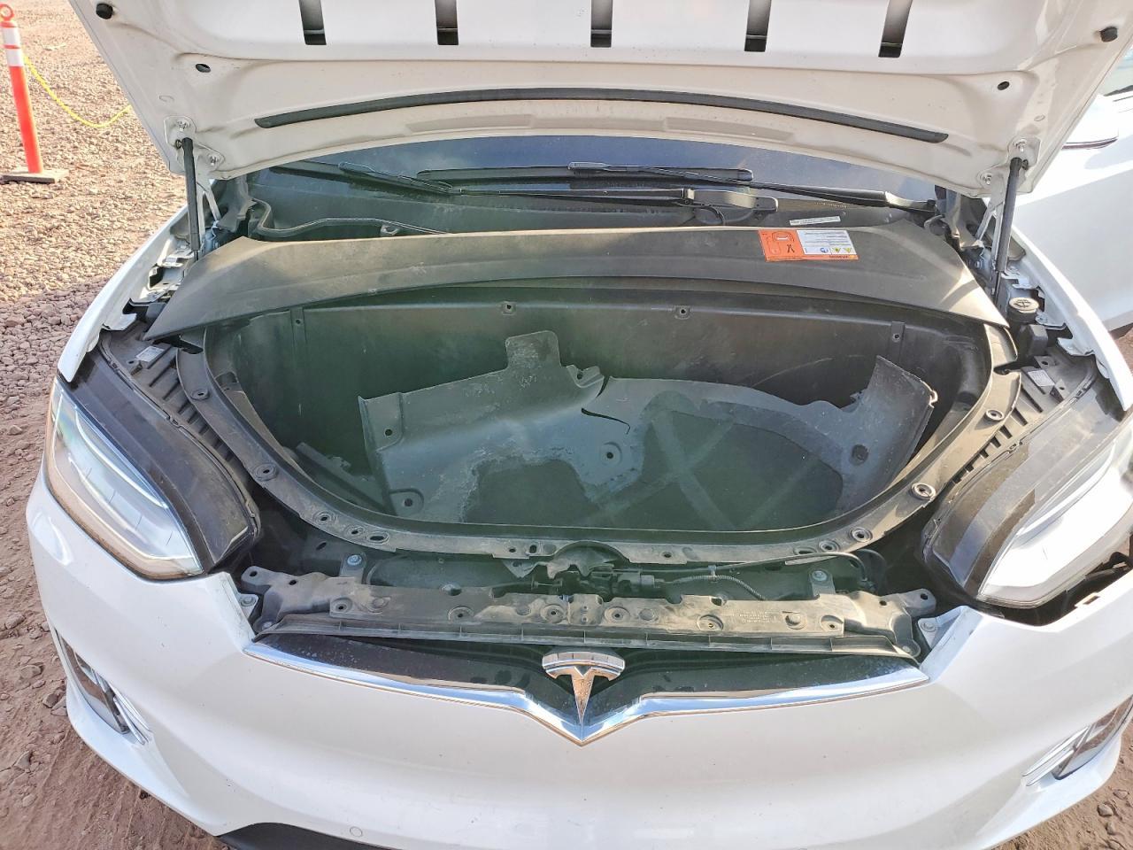 2018 TESLA MODEL X