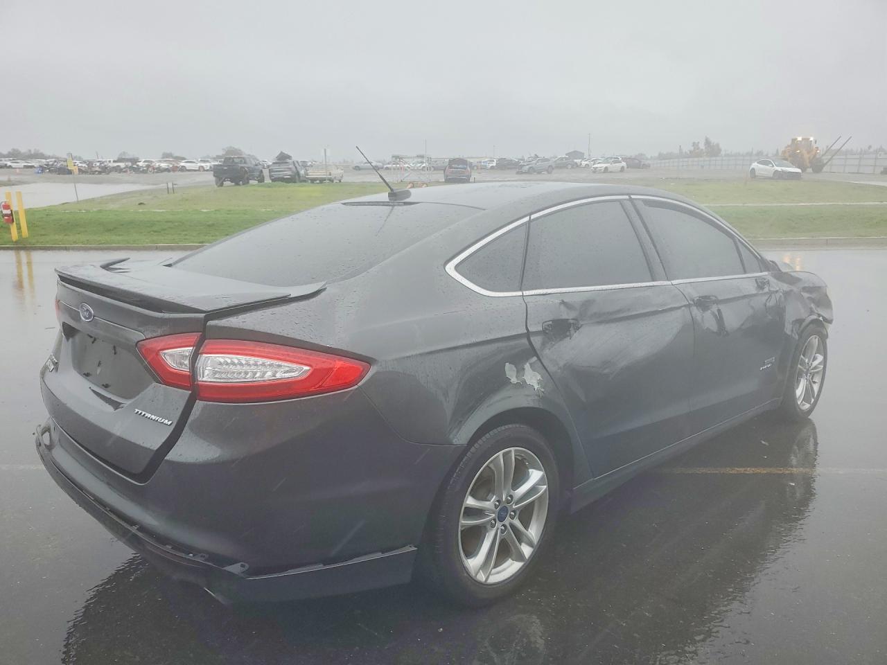 2016 FORD FUSION