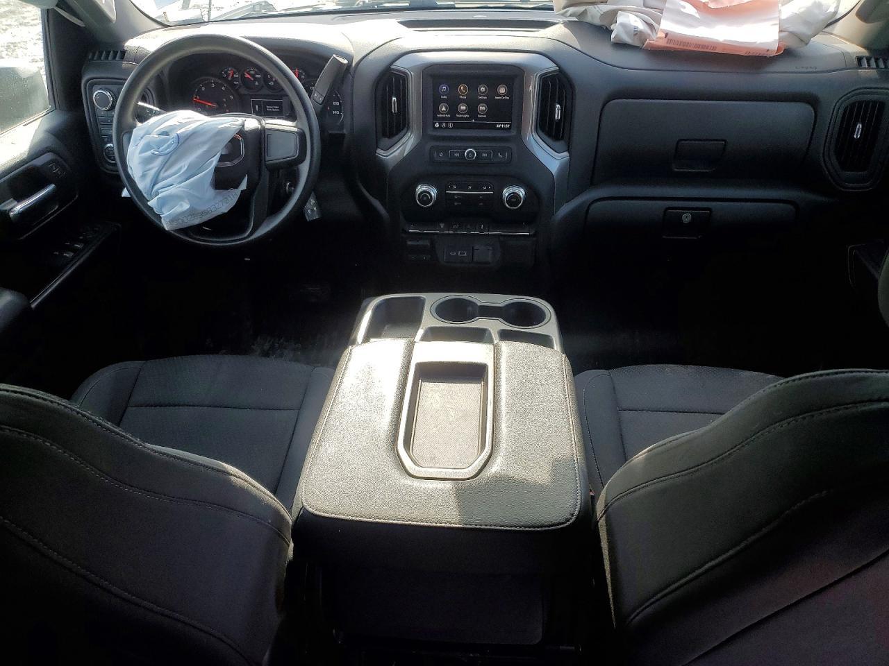 2023 GMC Sierra