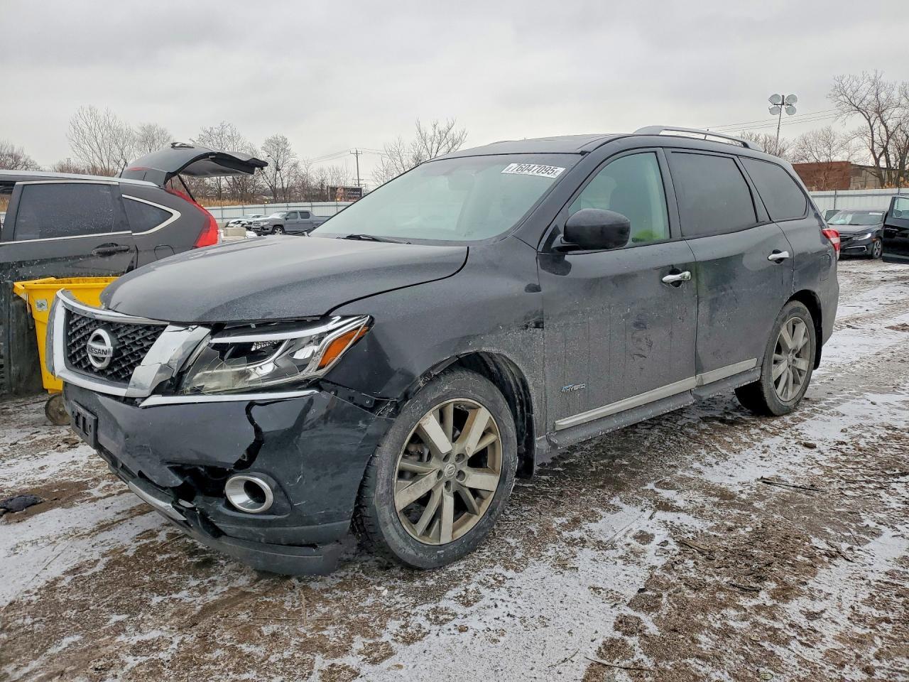 2014 NISSAN PATHFINDER