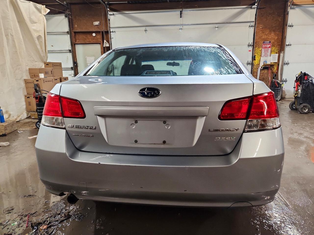 2012 SUBARU Legacy