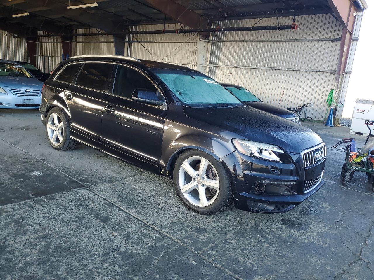2013 AUDI Q7