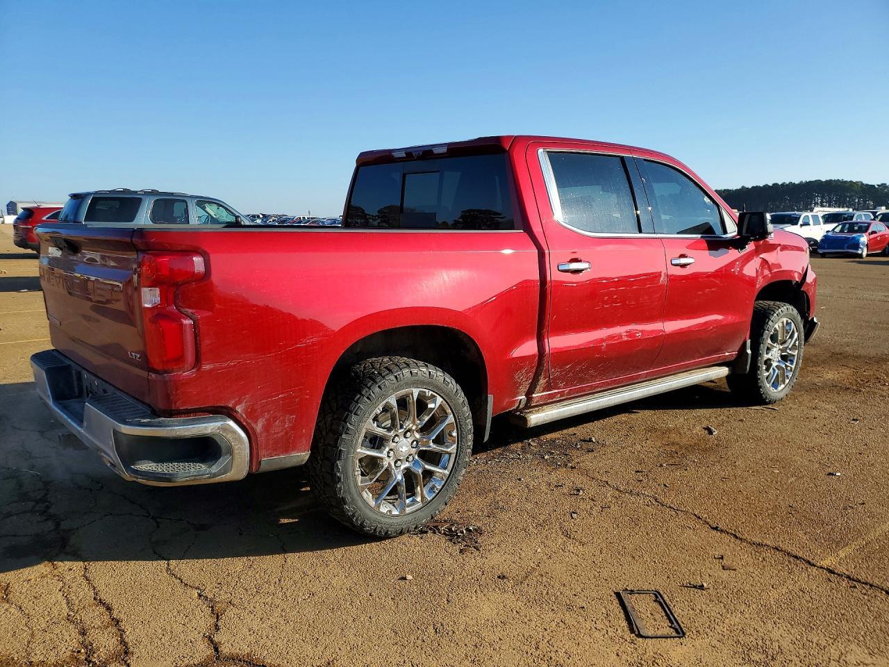 2025 CHEVROLET Silverado