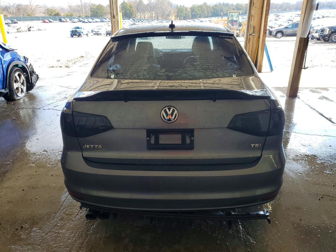 2015 VOLKSWAGEN JETTA