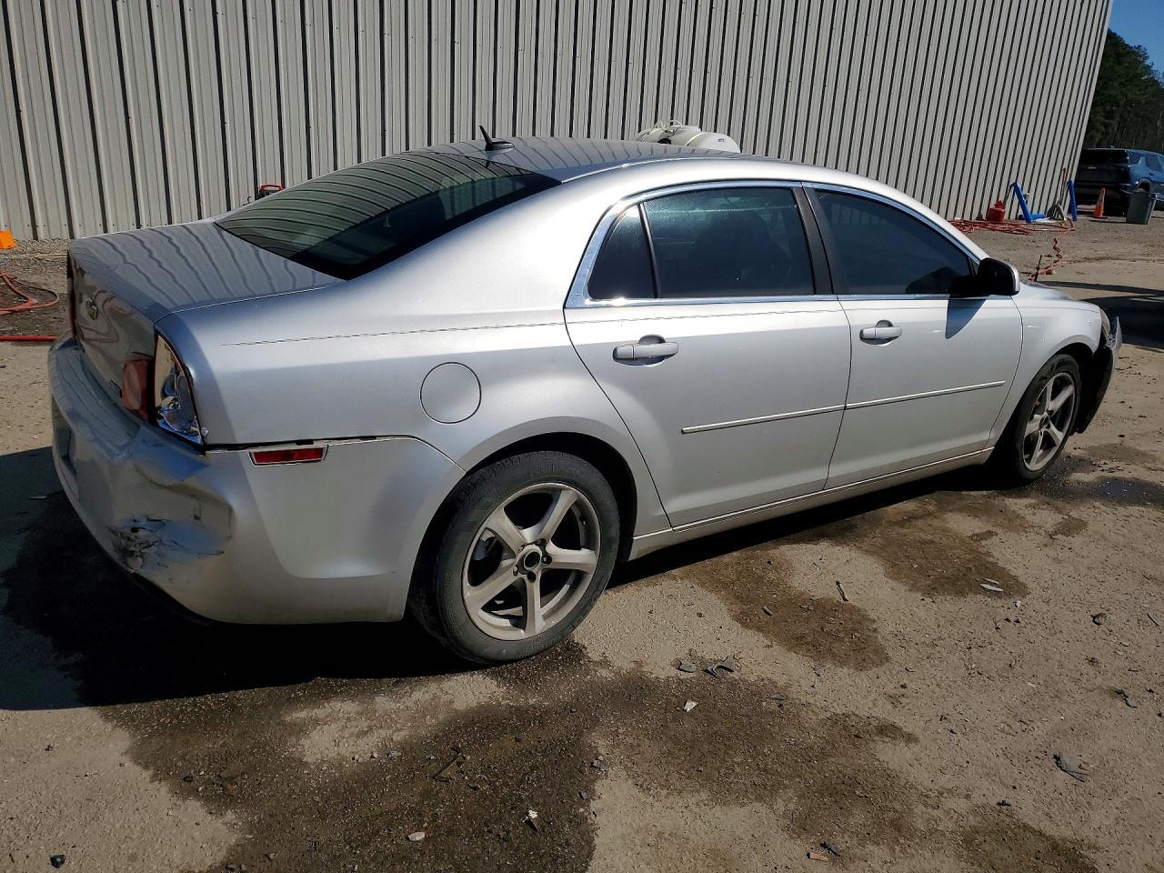 2011 CHEVROLET MALIBU