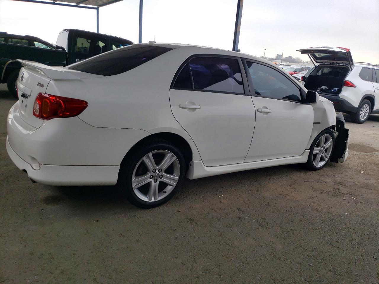2010 TOYOTA COROLLA