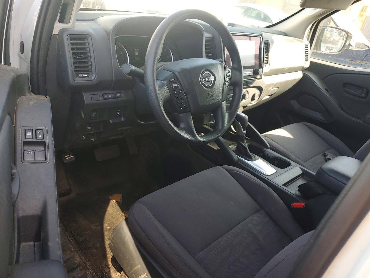2024 NISSAN Frontier