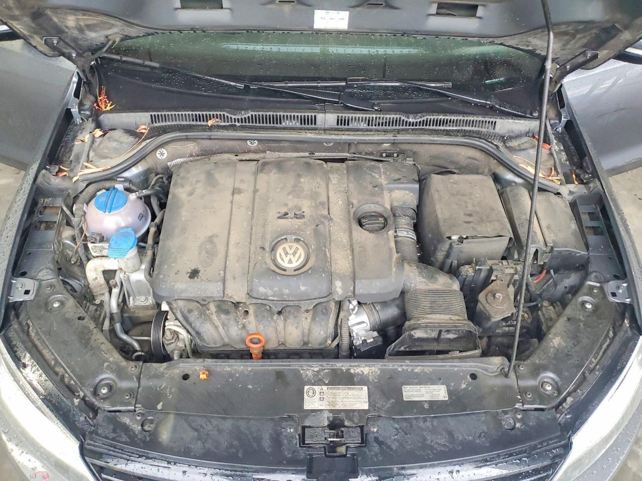 2012 VOLKSWAGEN JETTA