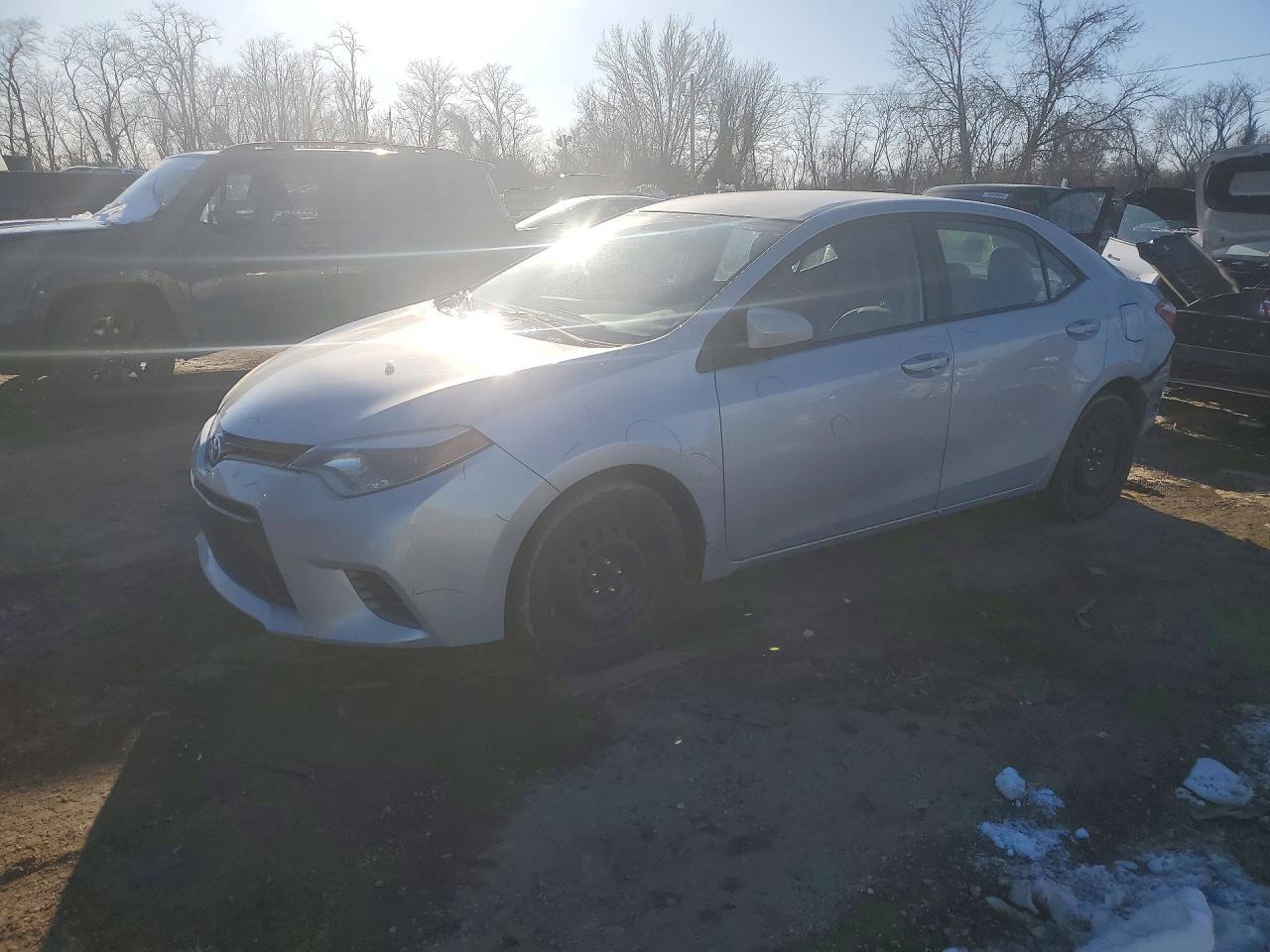 2016 TOYOTA COROLLA