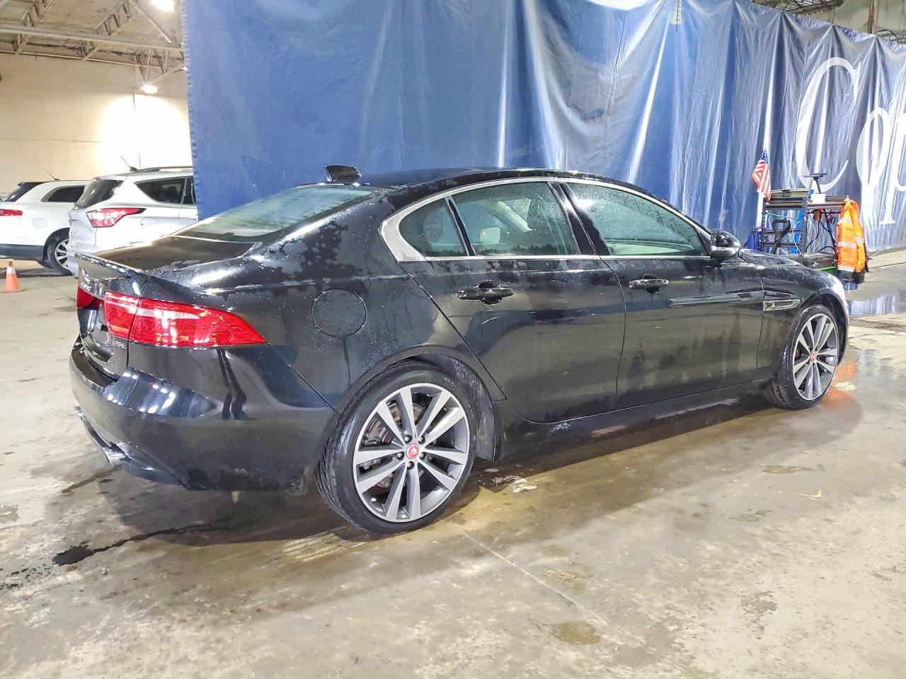 2017 JAGUAR XE