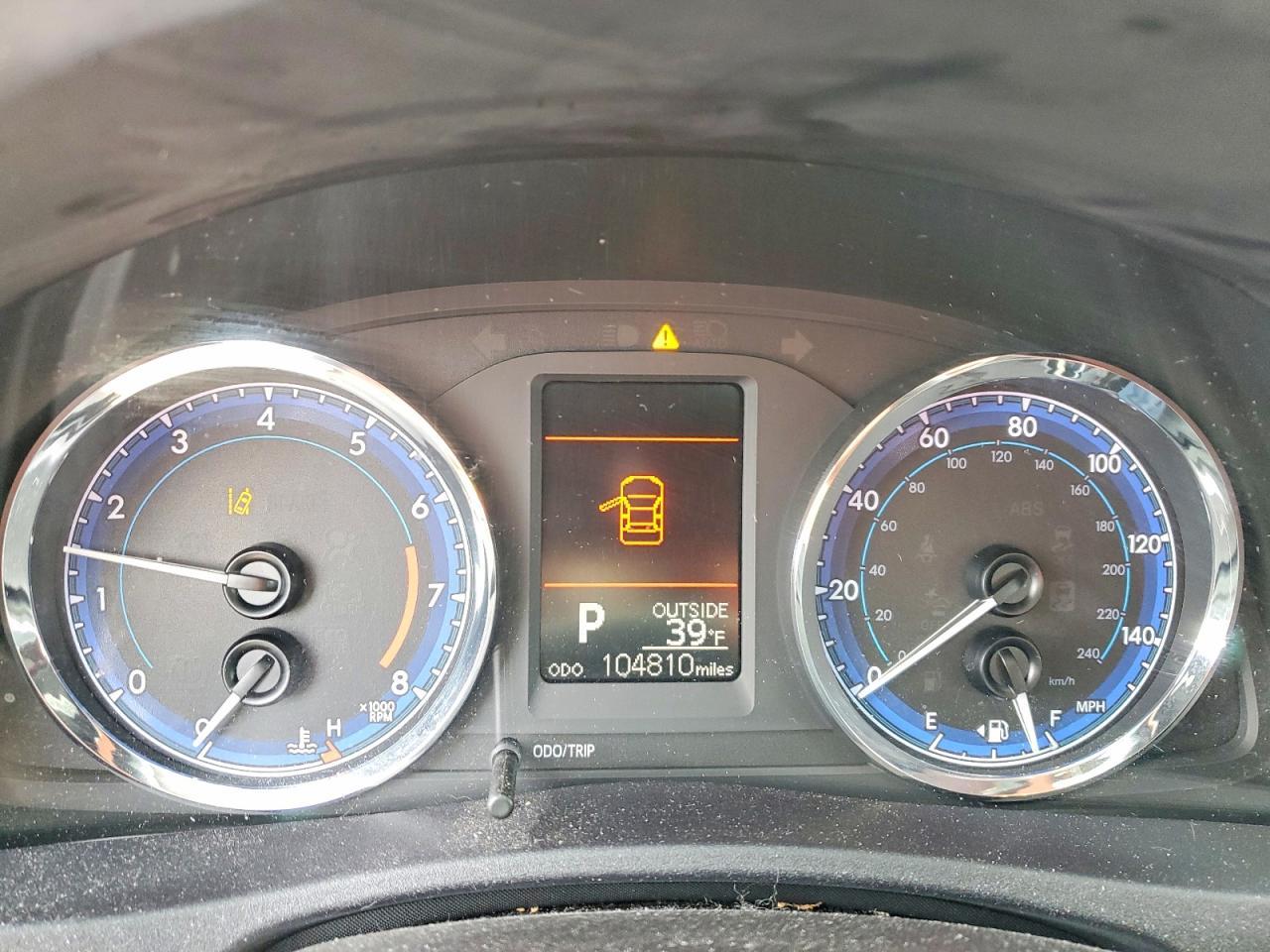2018 TOYOTA COROLLA