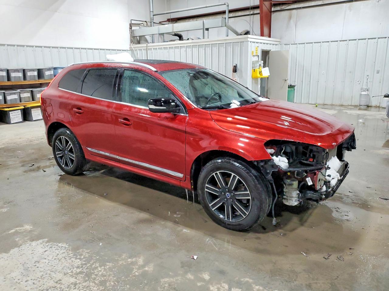 2017 VOLVO XC60