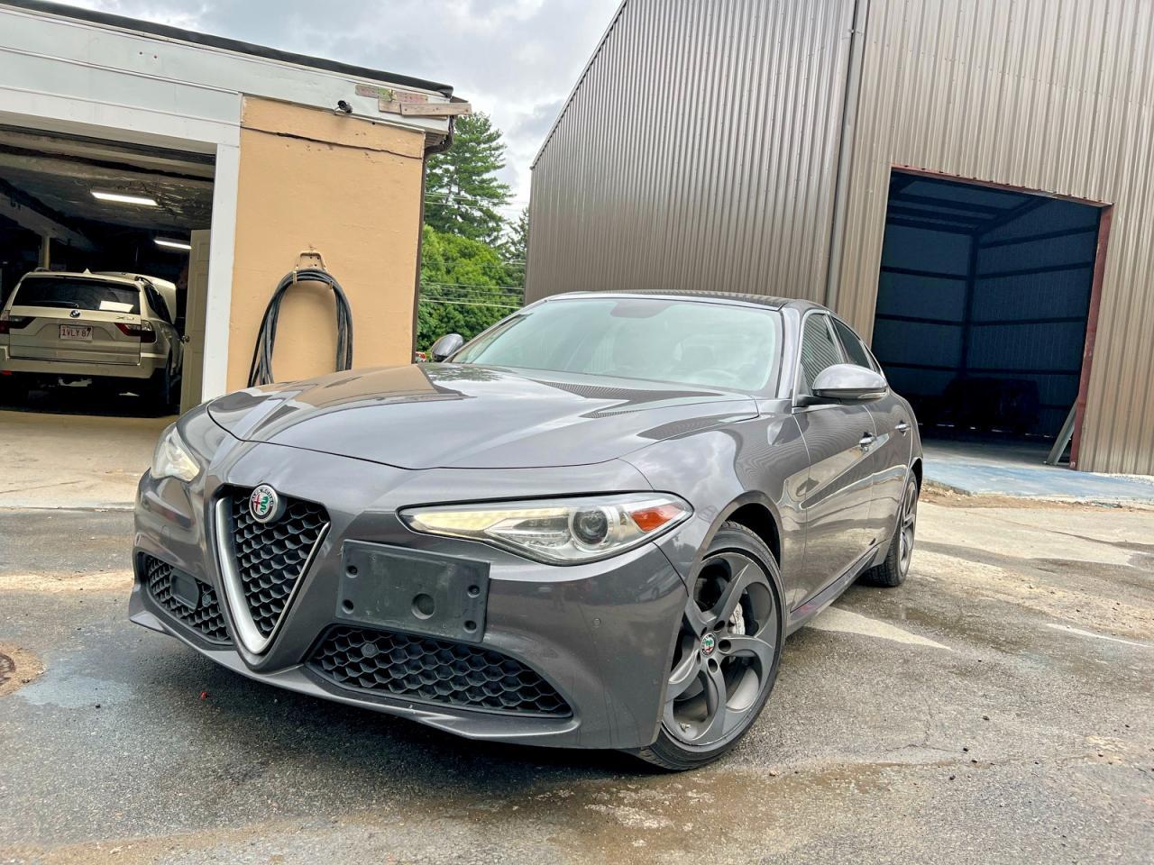 2017 ALFA ROMEO Giulia