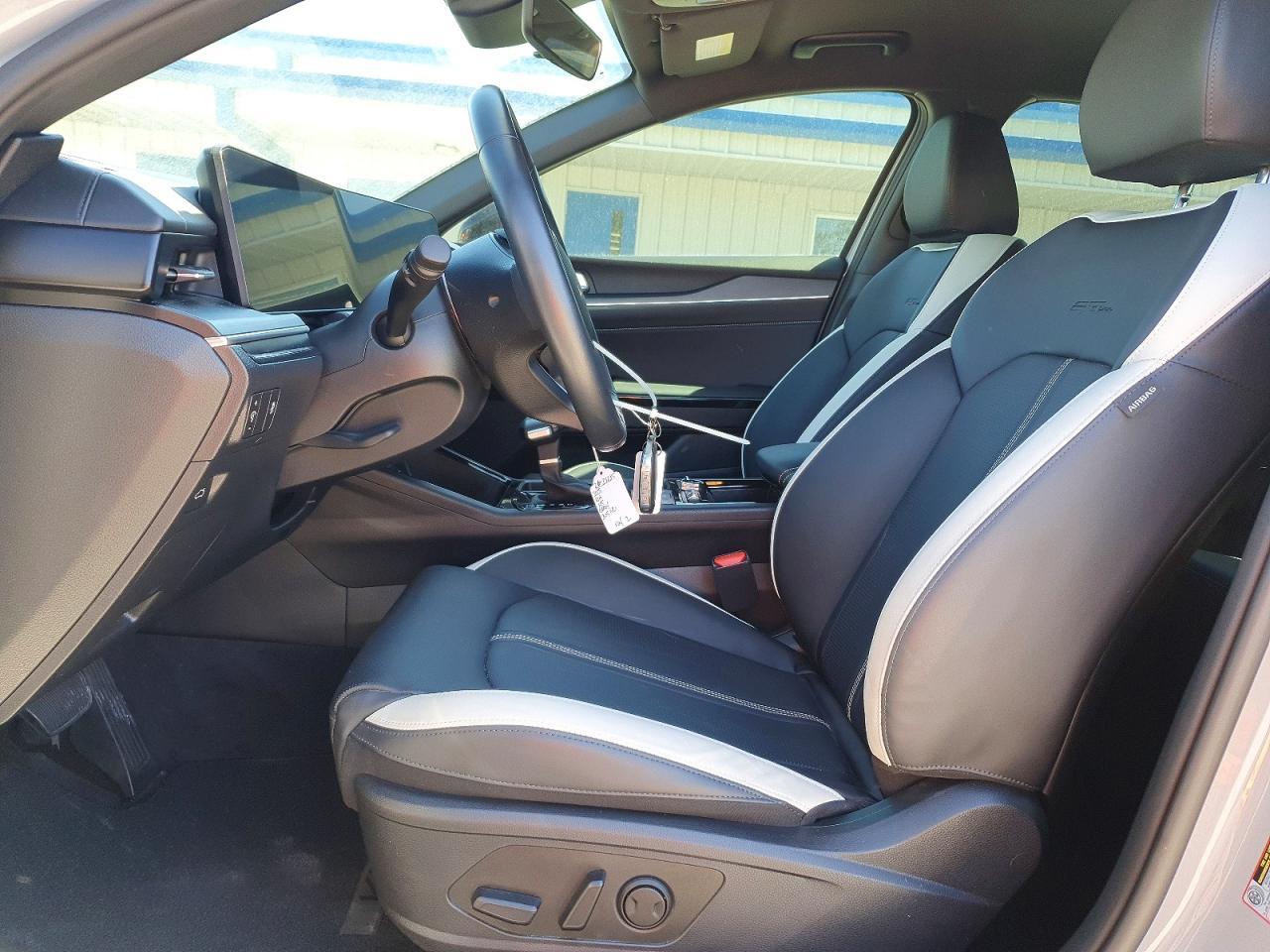 2025 KIA K5