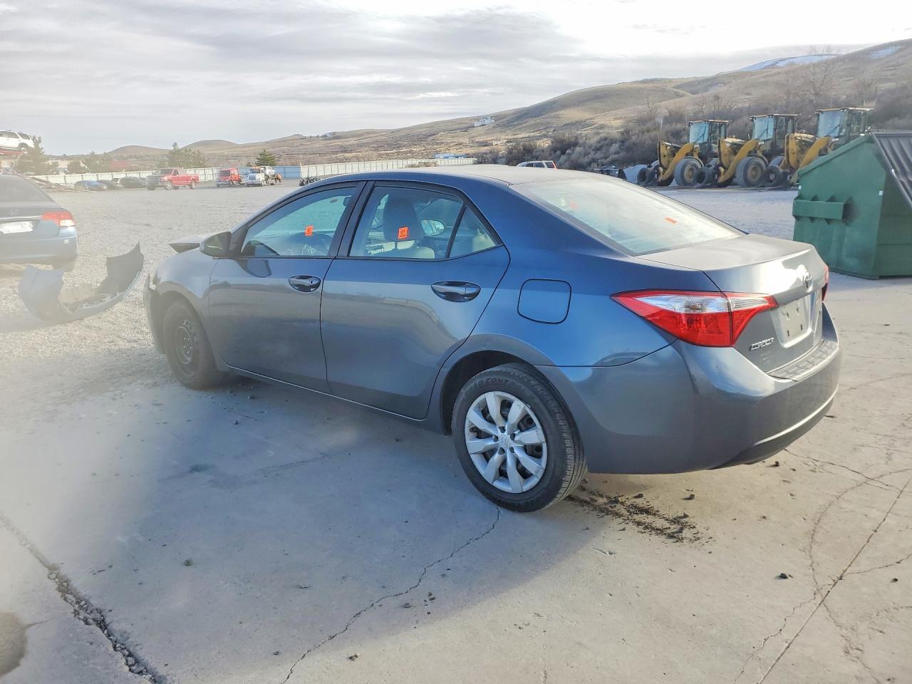 2015 TOYOTA COROLLA