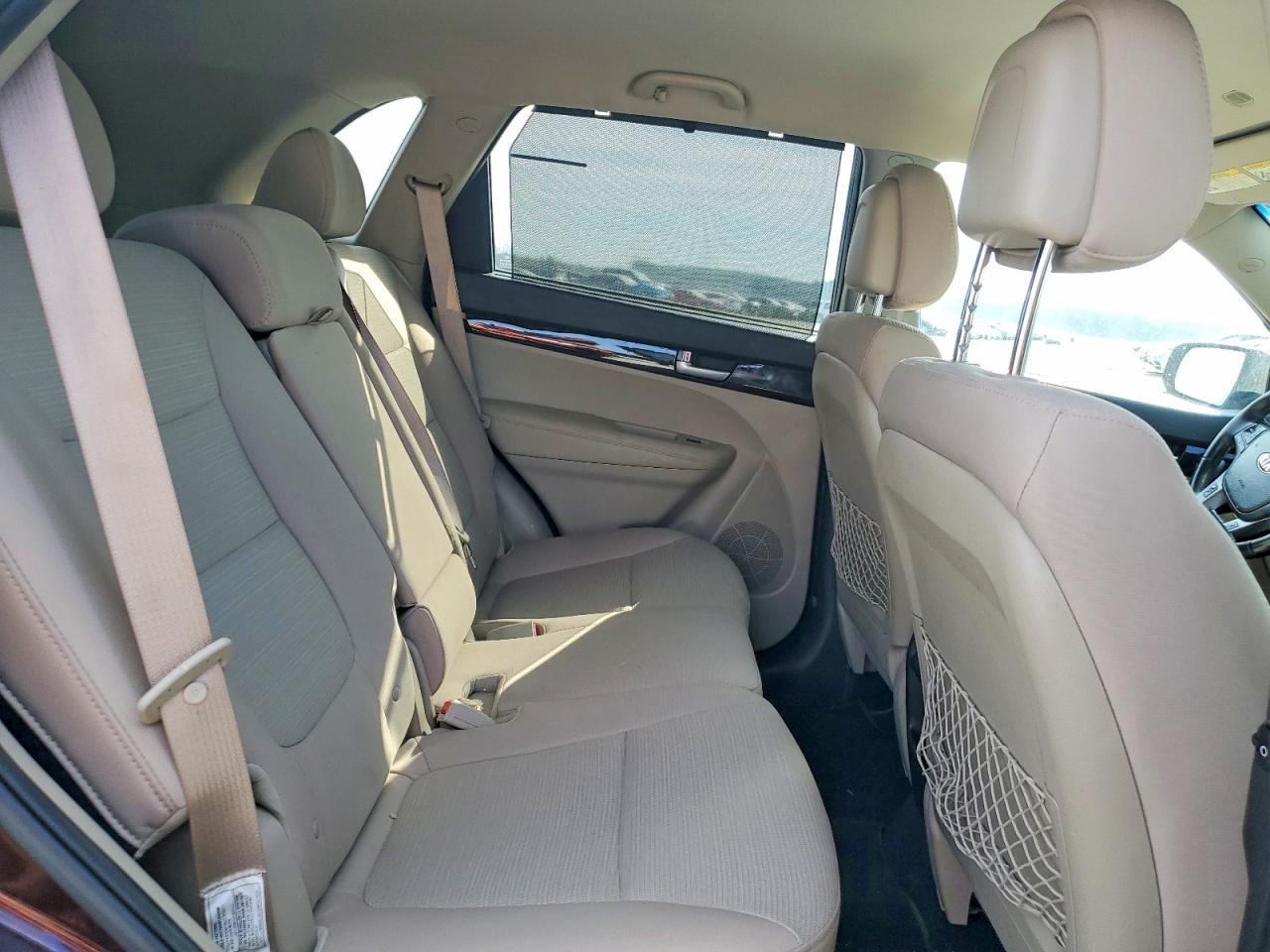 2014 KIA SORENTO