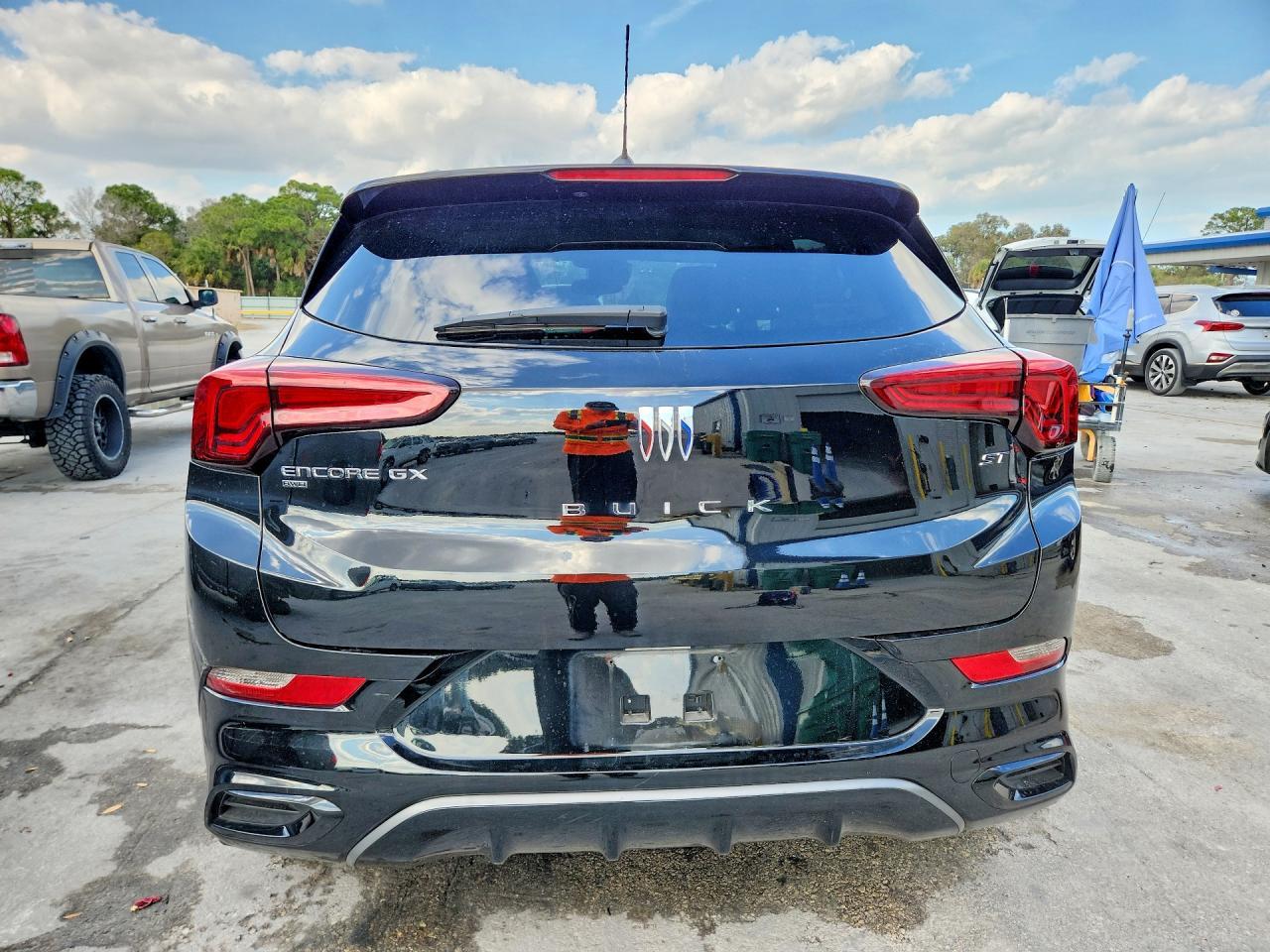 2024 BUICK Encore GX