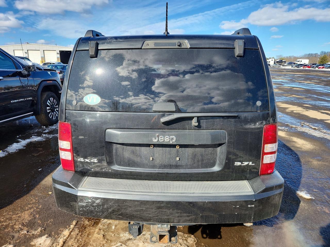 2008 JEEP Liberty