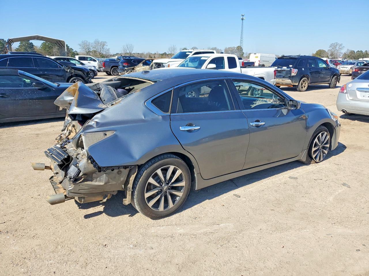 2016 NISSAN ALTIMA