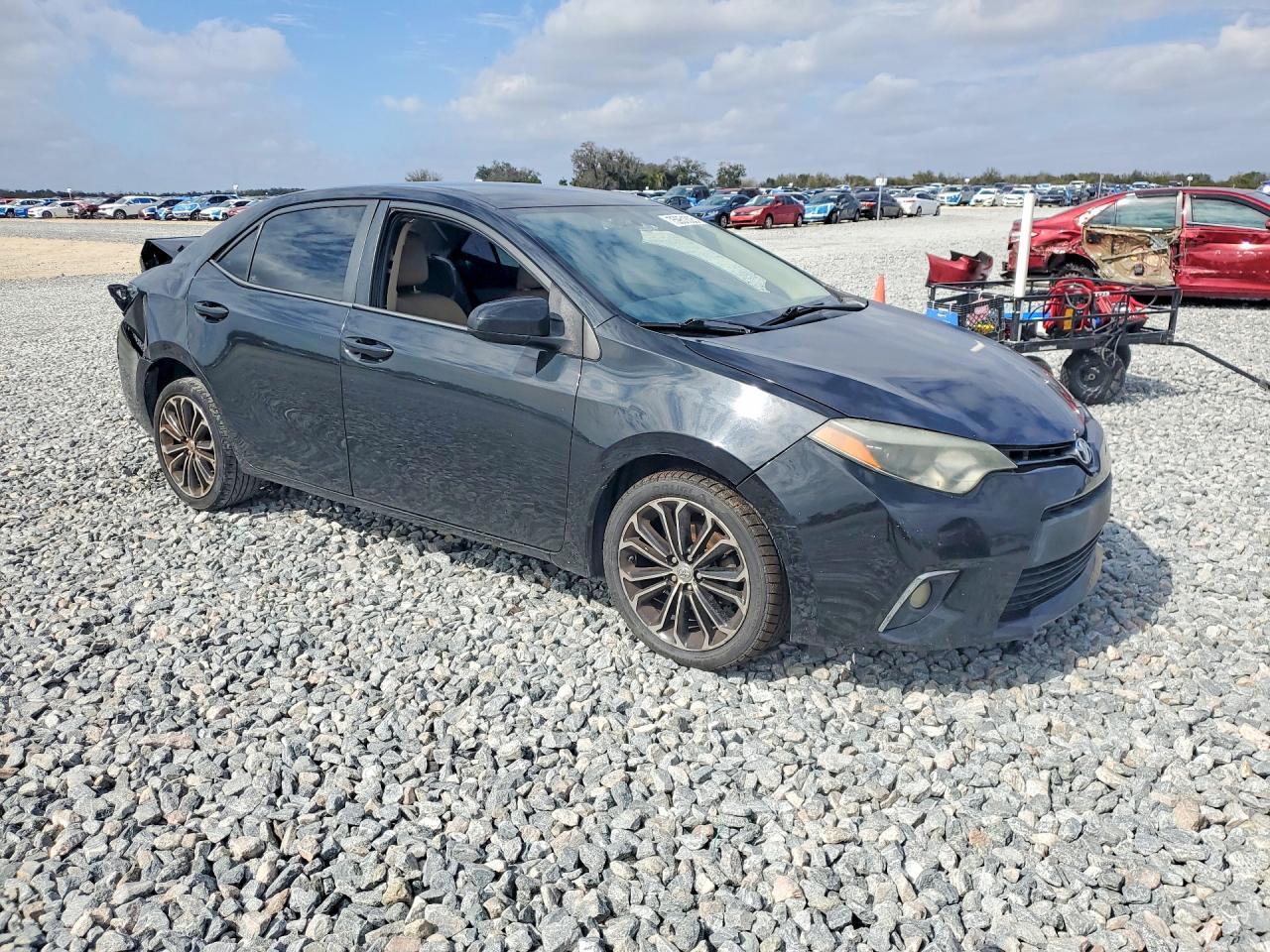 2016 TOYOTA COROLLA