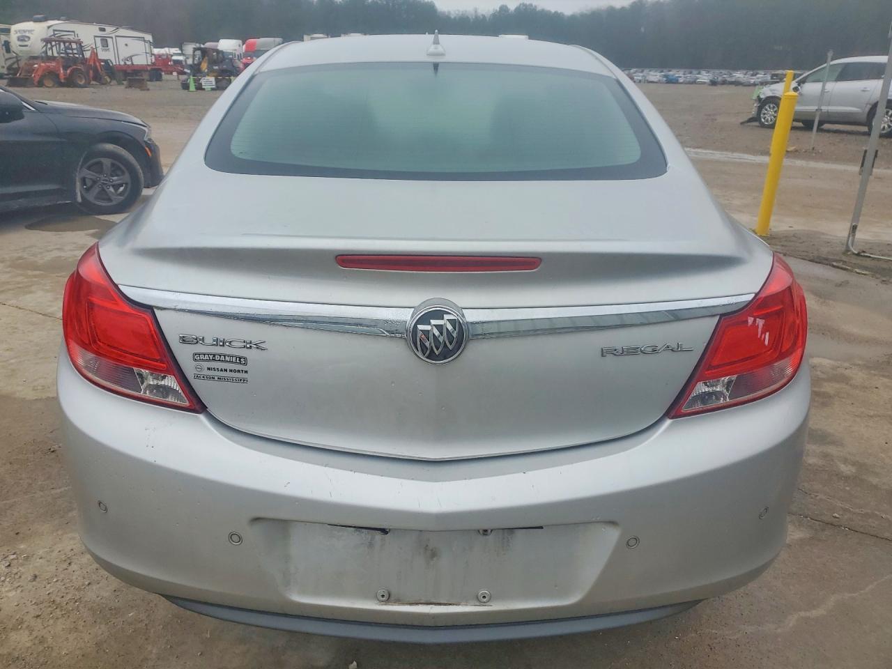 2012 BUICK Regal