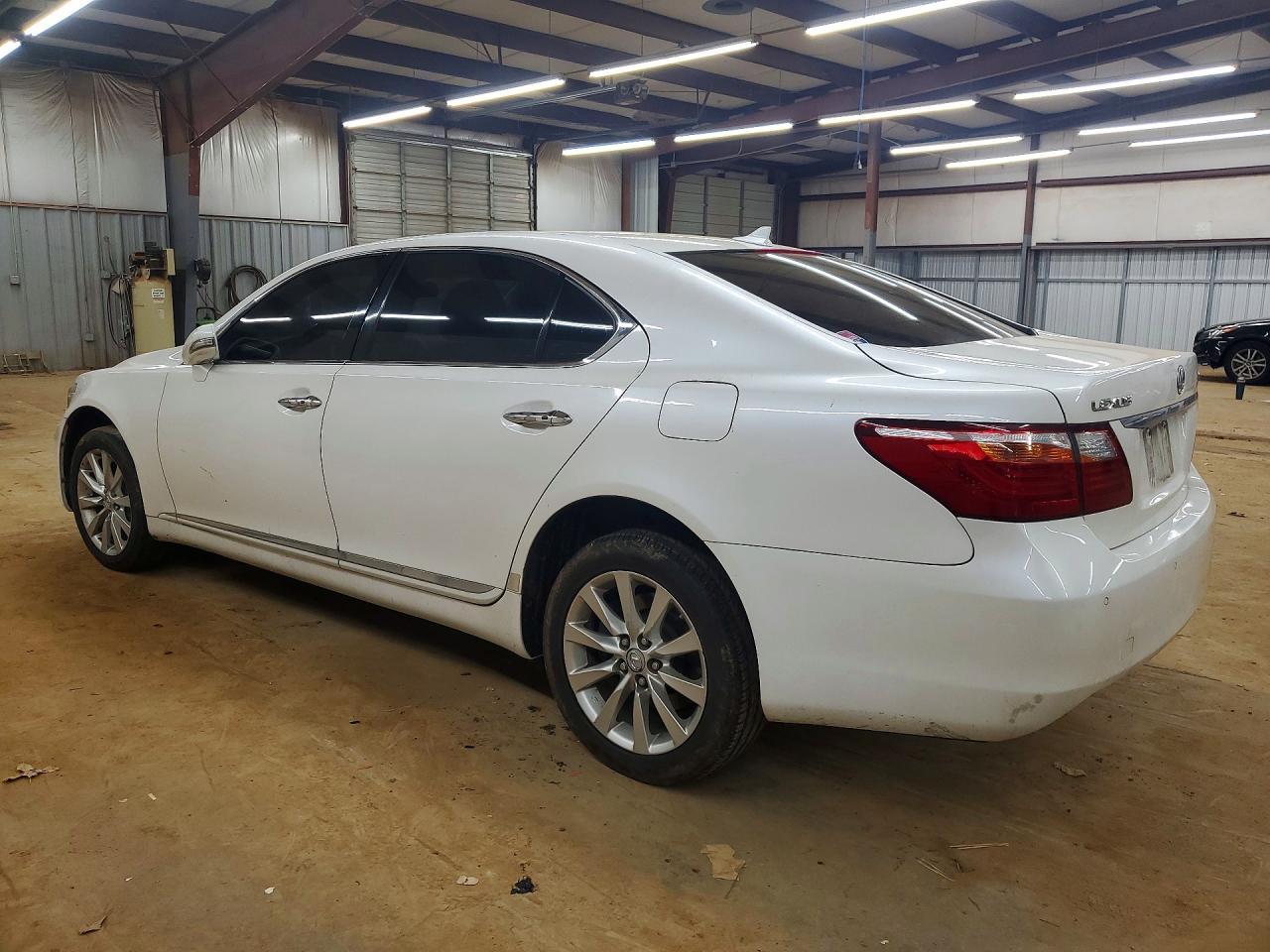 2010 LEXUS LS 460