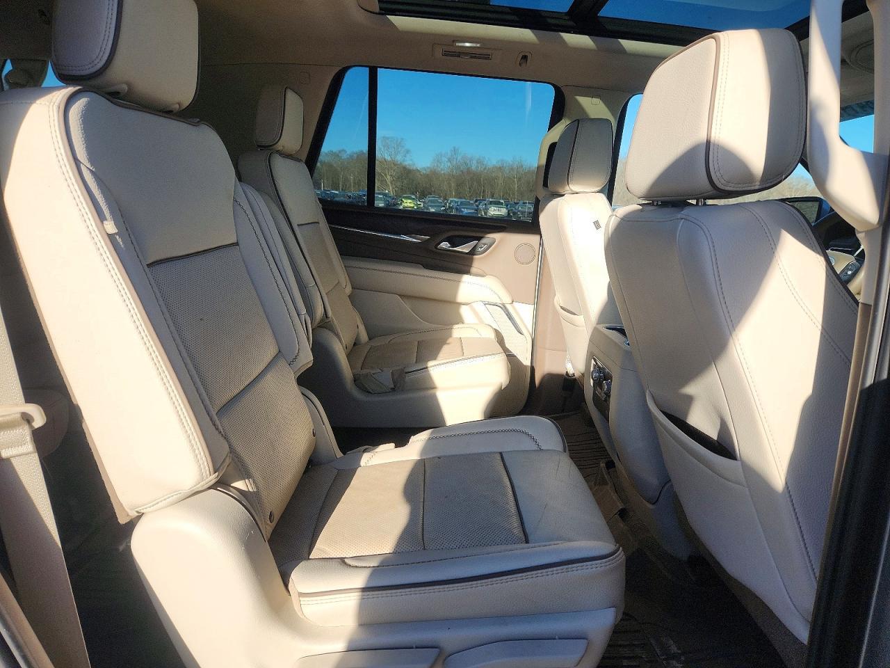 2023 GMC Yukon