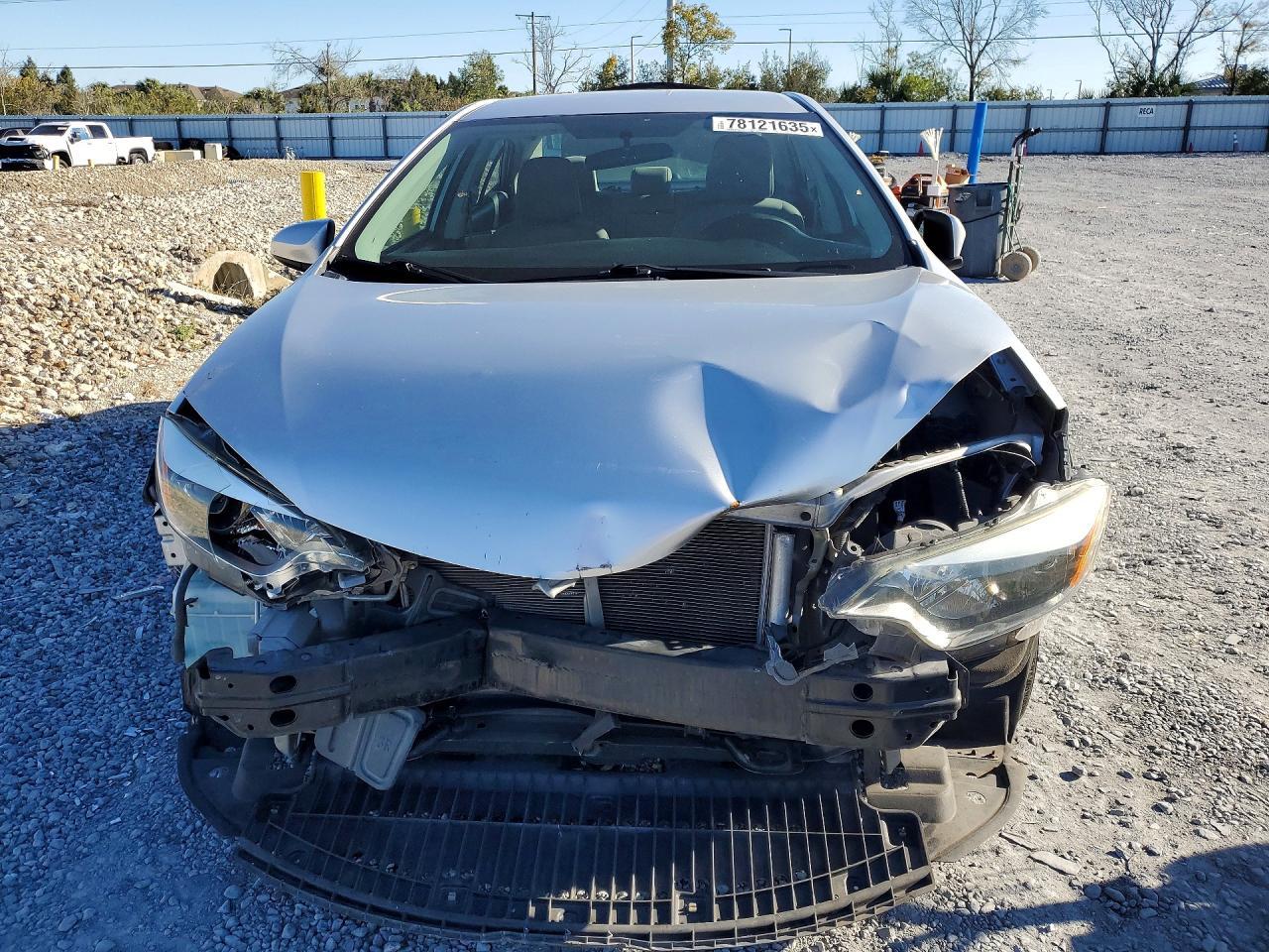 2015 TOYOTA COROLLA