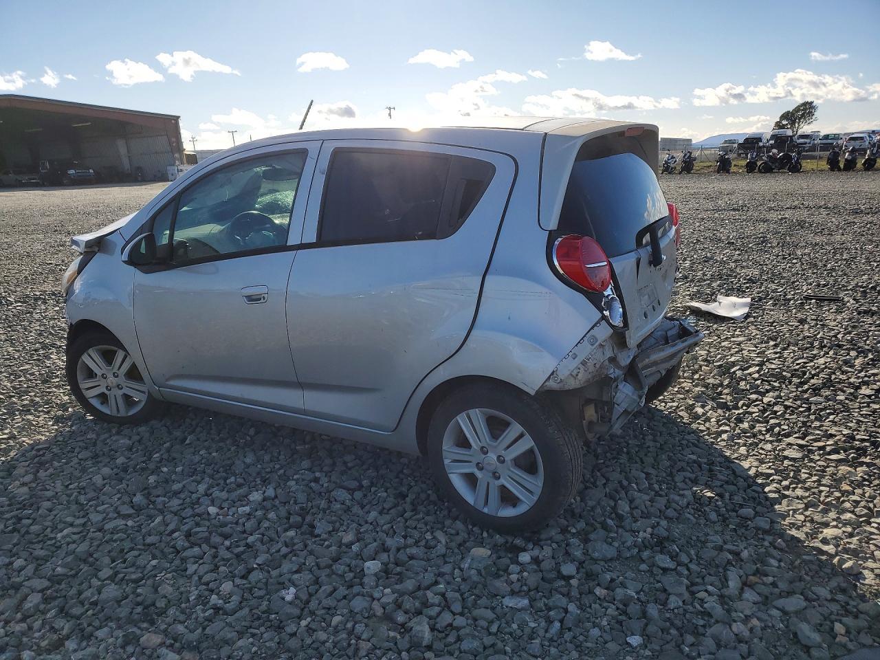 2014 CHEVROLET Spark