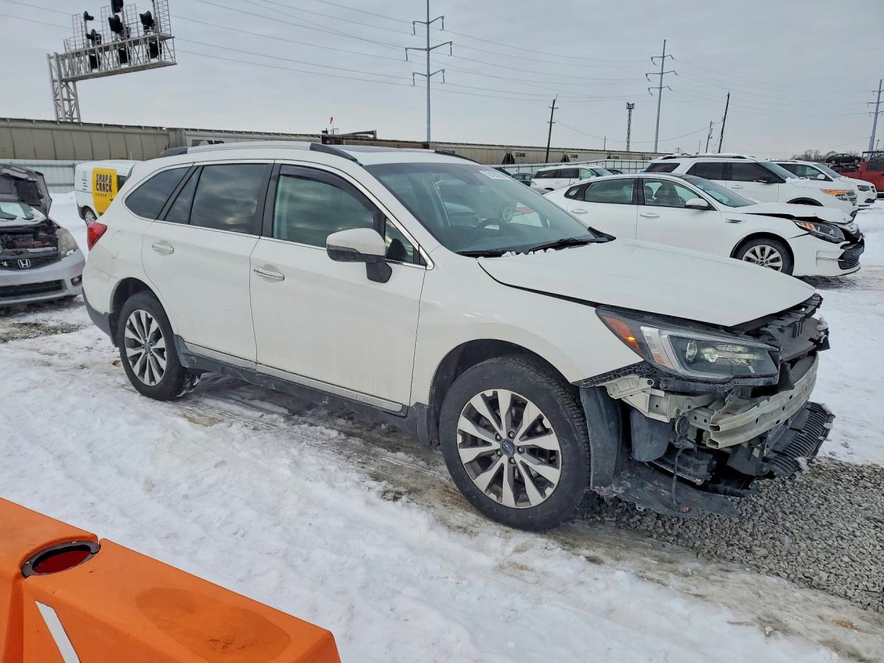 2018 SUBARU Outback