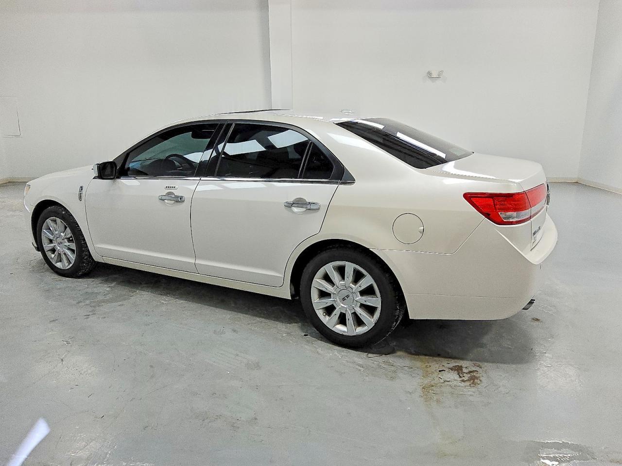 2012 LINCOLN MKZ