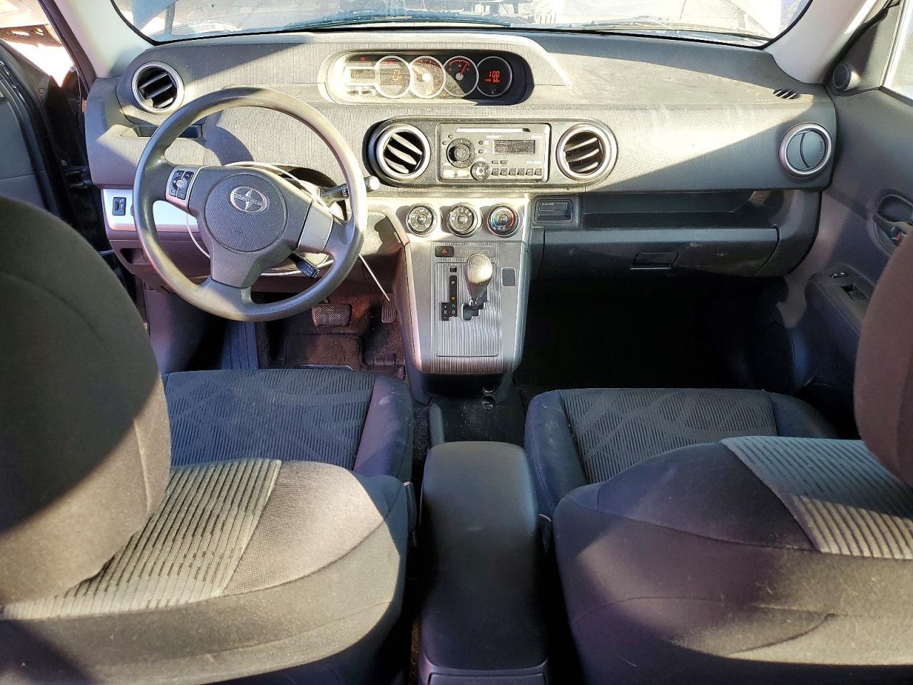 2012 TOYOTA SCION