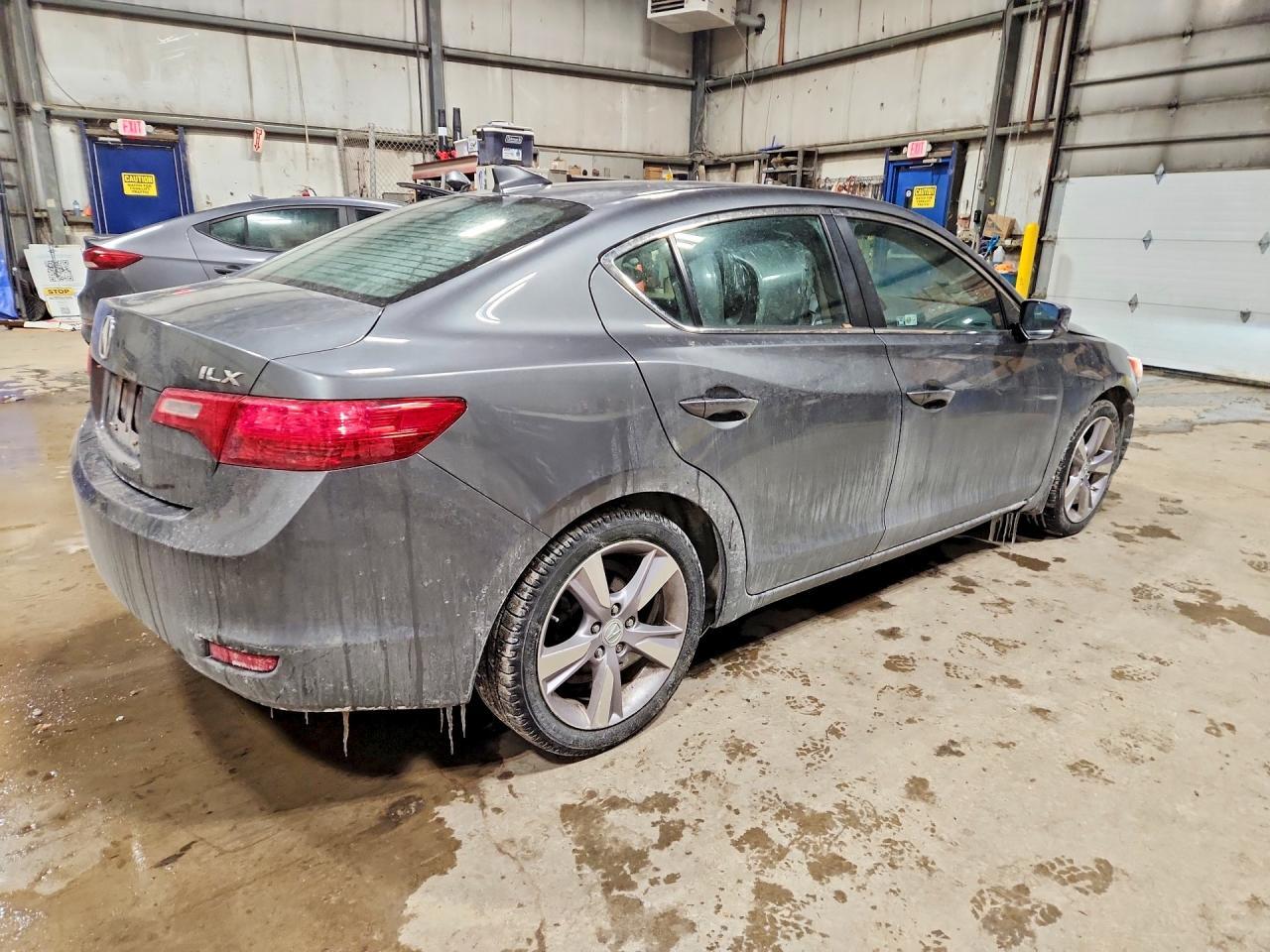 2013 ACURA ILX