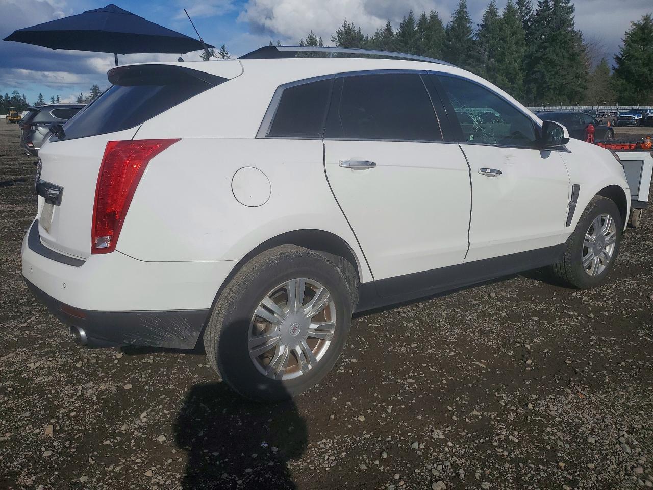 2011 CADILLAC SRX