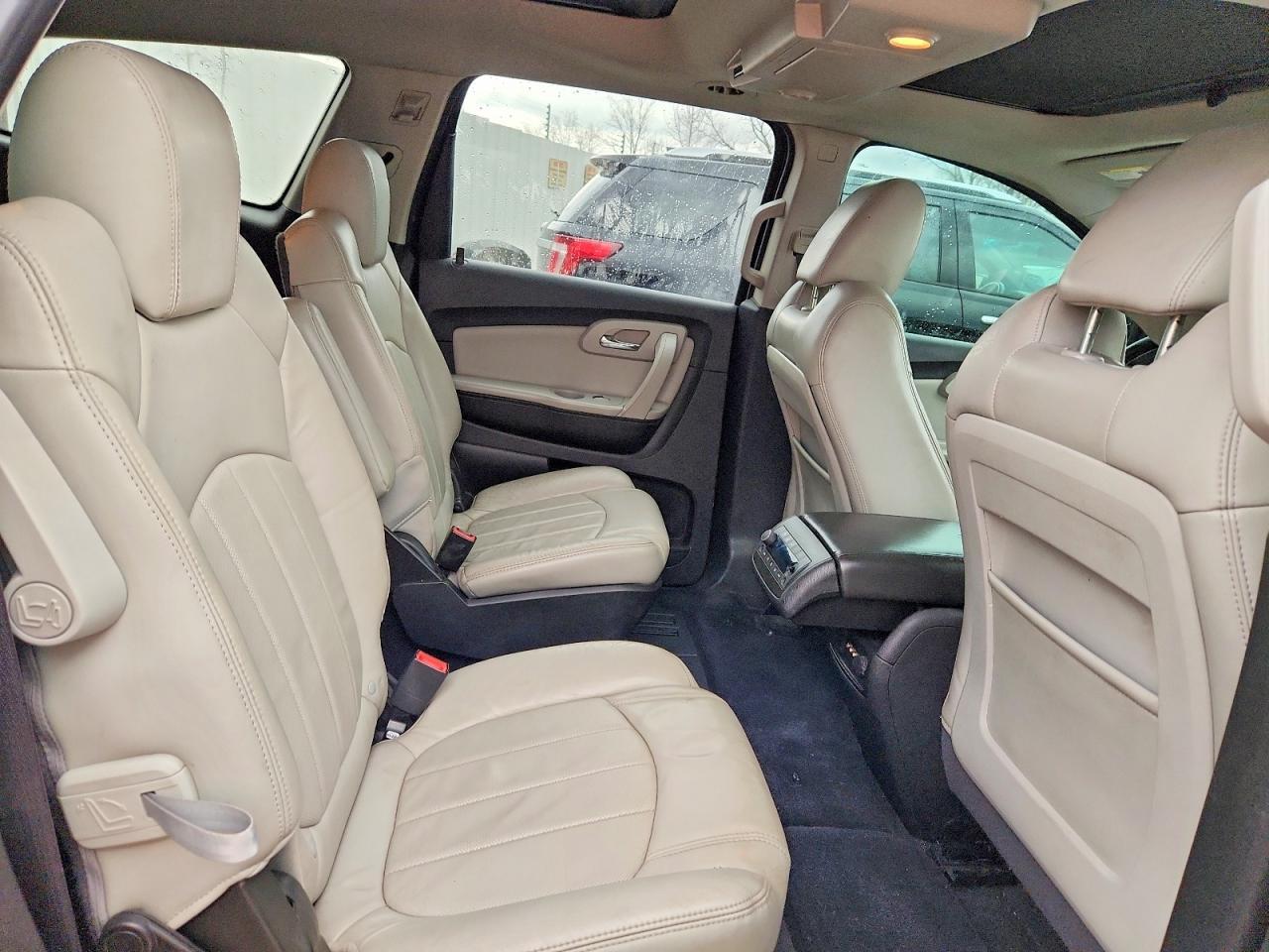 2010 CHEVROLET TRAVERSE