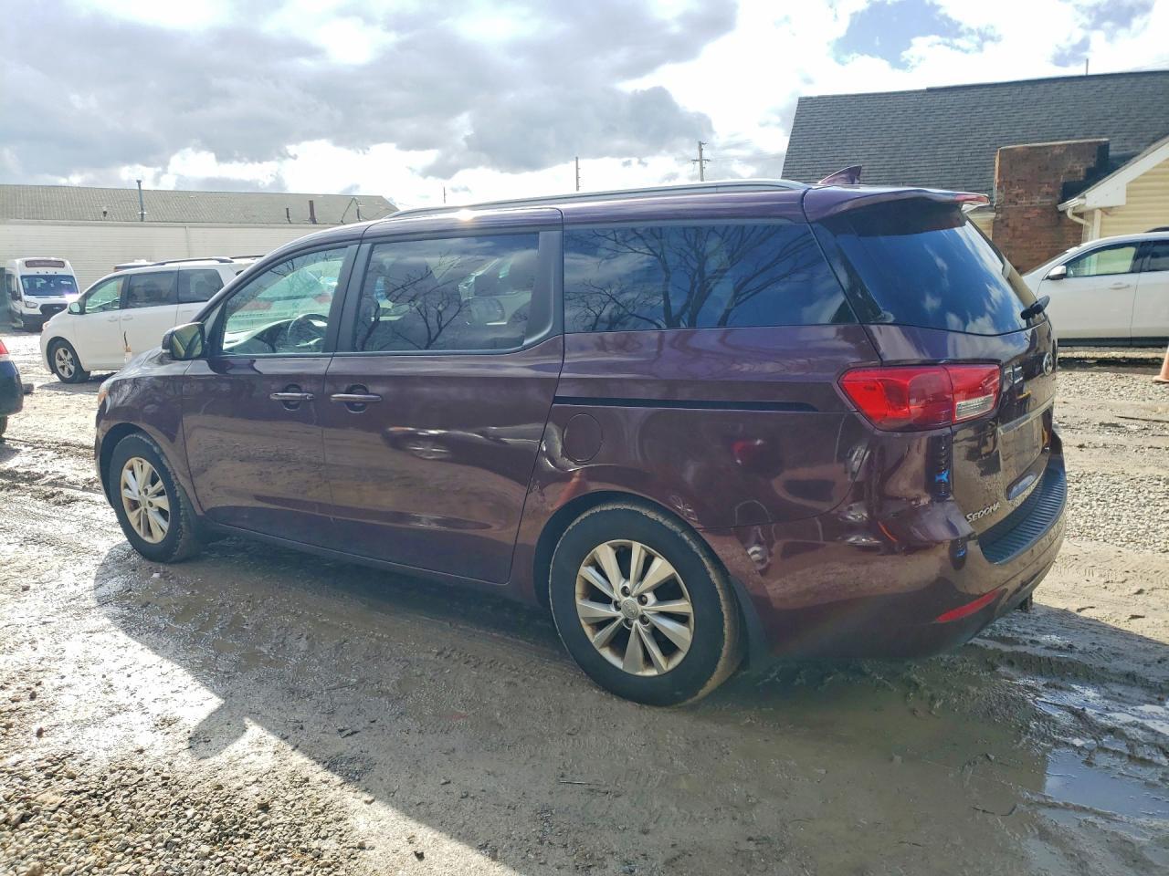 2016 KIA SEDONA