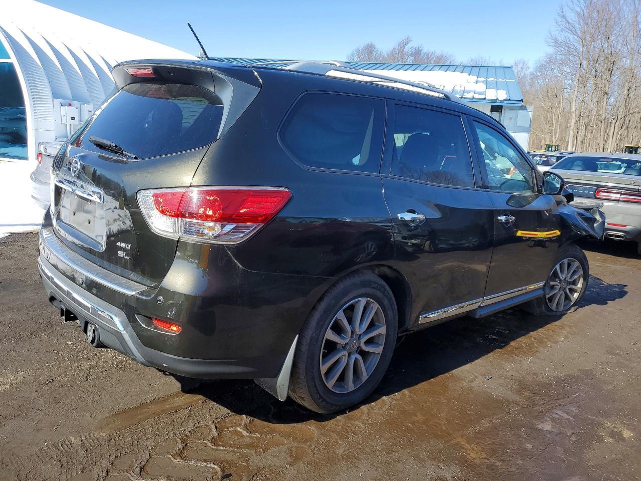 2015 NISSAN PATHFINDER