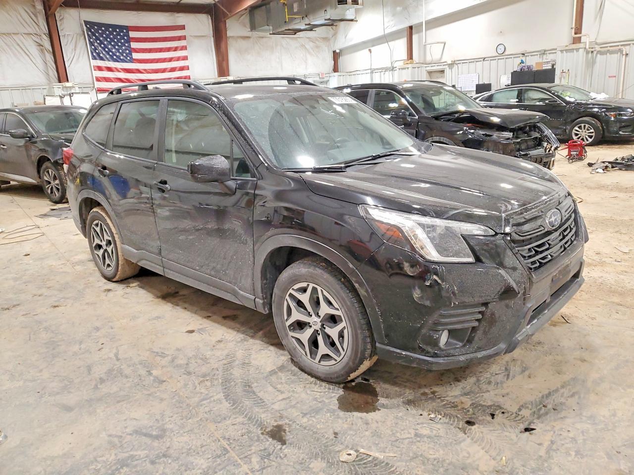 2023 SUBARU FORESTER