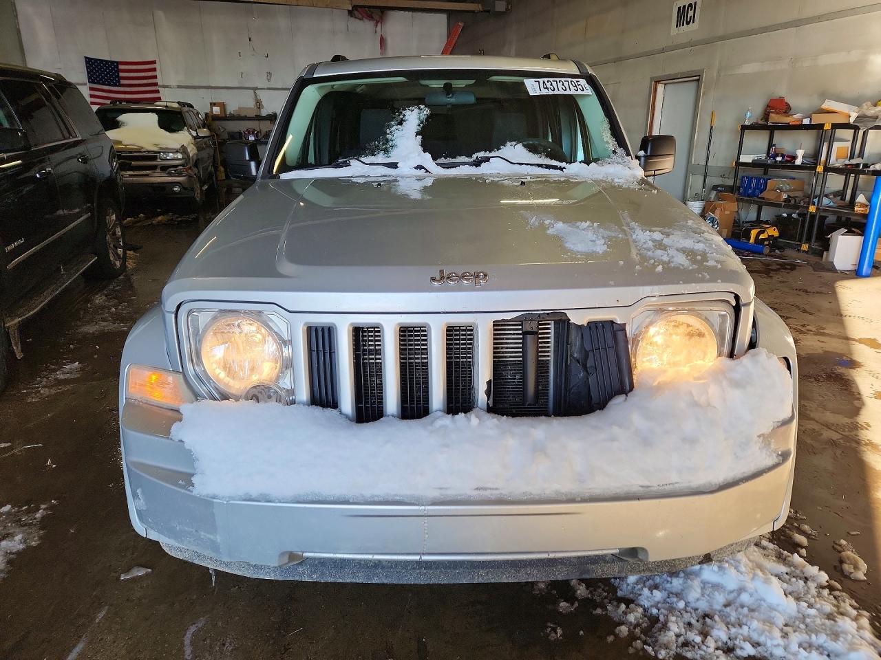 2009 JEEP Liberty