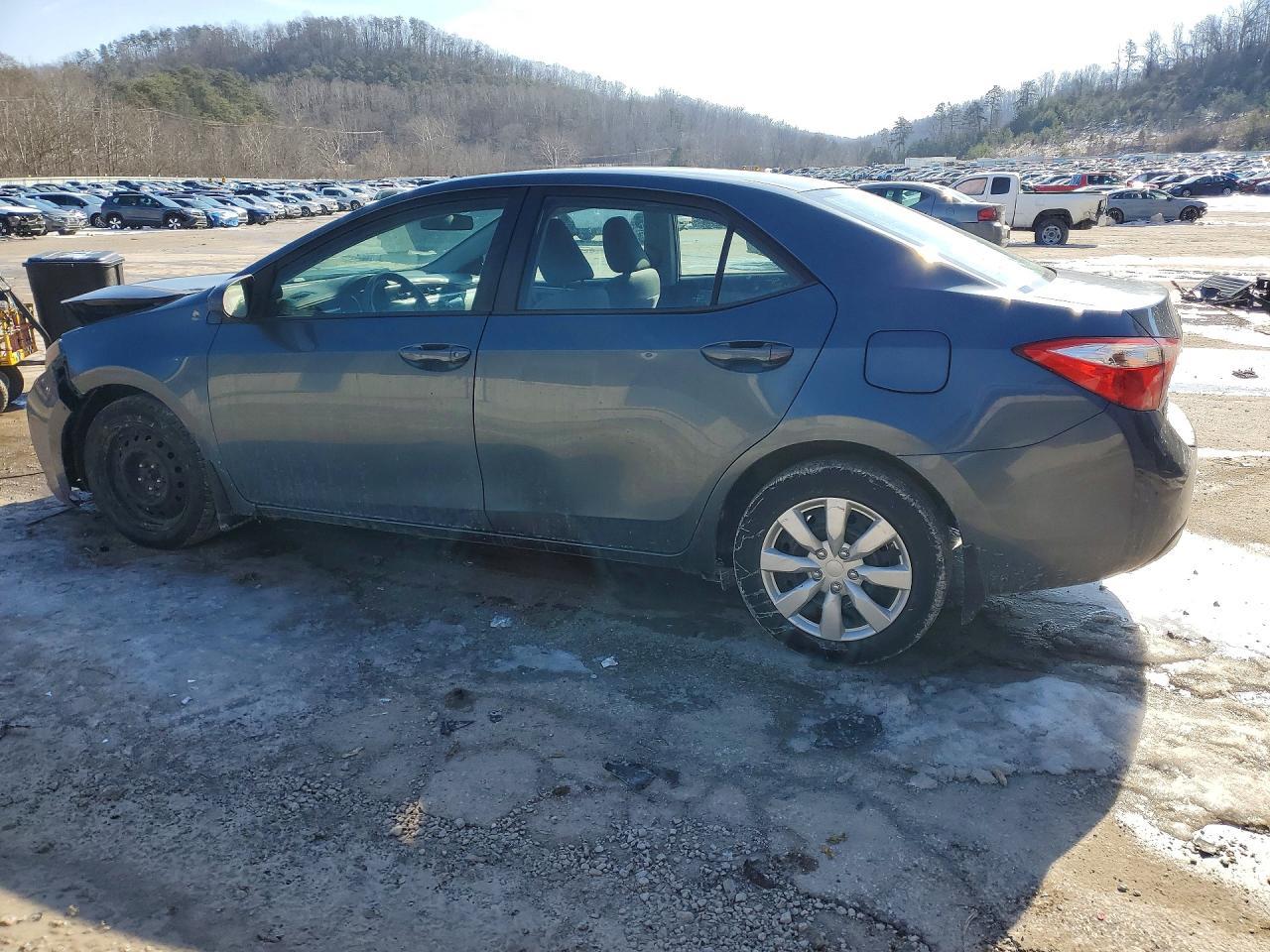 2016 TOYOTA COROLLA