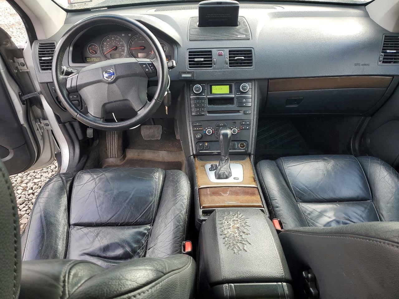 2010 VOLVO XC90