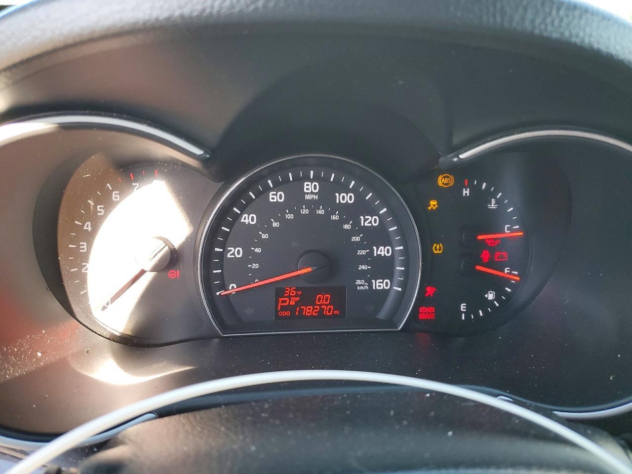 2015 KIA SORENTO