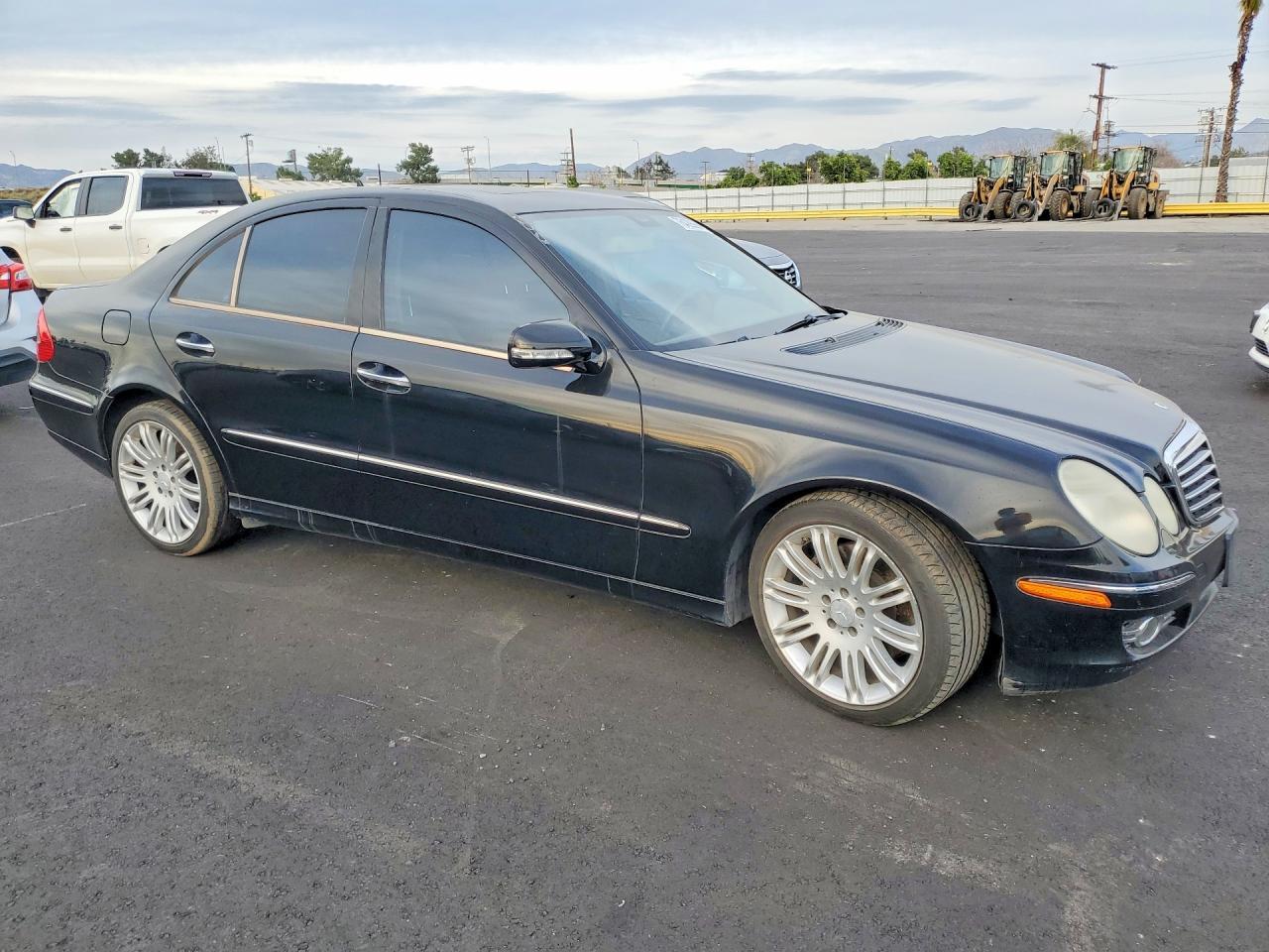 2008 MERCEDES-BENZ E-Class