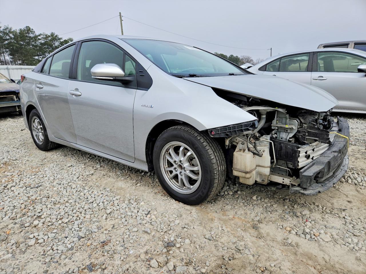 2021 TOYOTA PRIUS