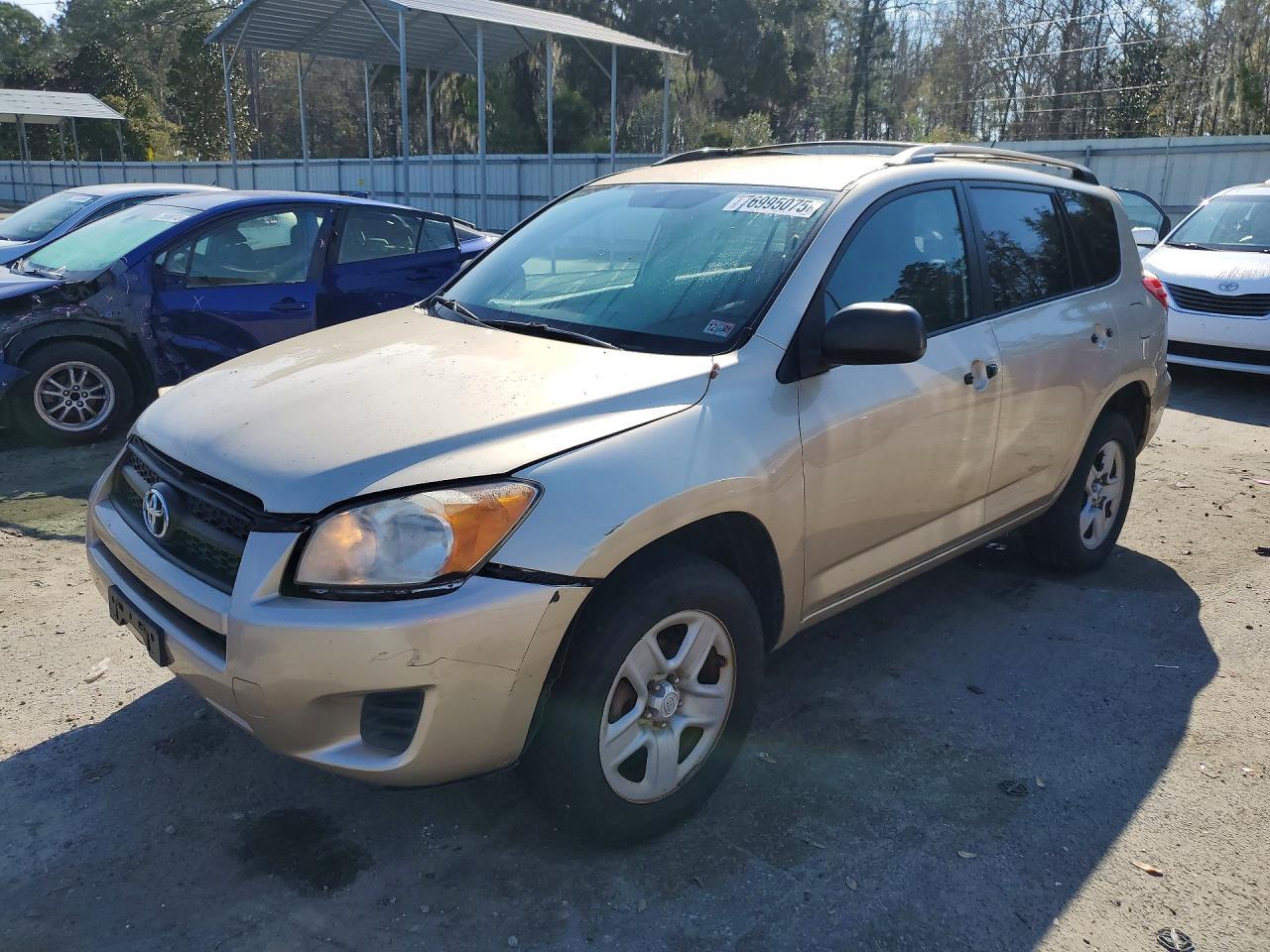 2011 TOYOTA RAV4