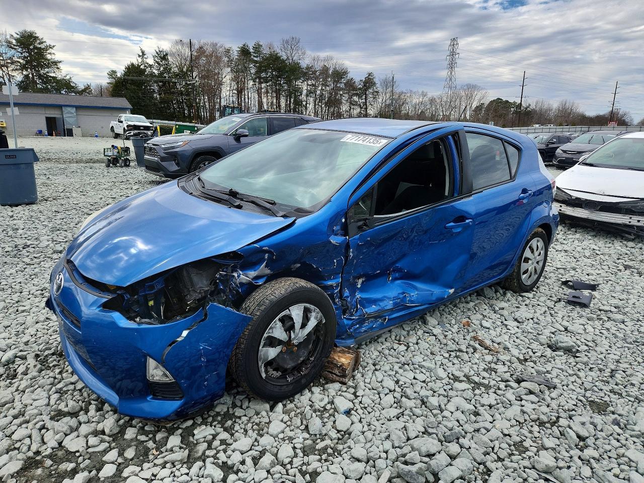 2012 TOYOTA Prius c
