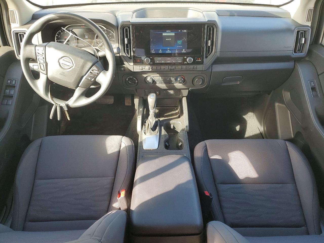 2025 NISSAN Frontier
